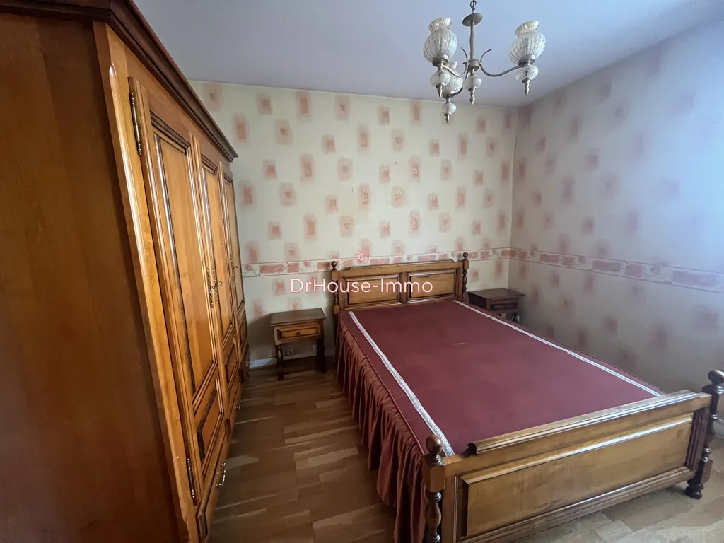 Chambres - Appartement T3 avec Balcon près de la Gare