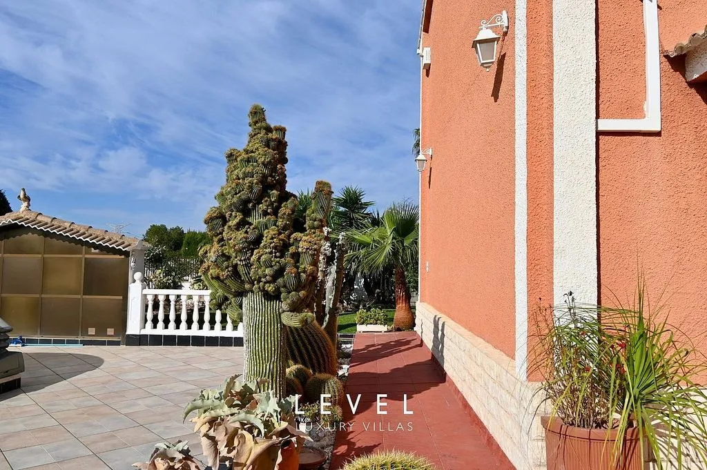 Extérieur - Chalet with Pool in San Antonio de Benagéber