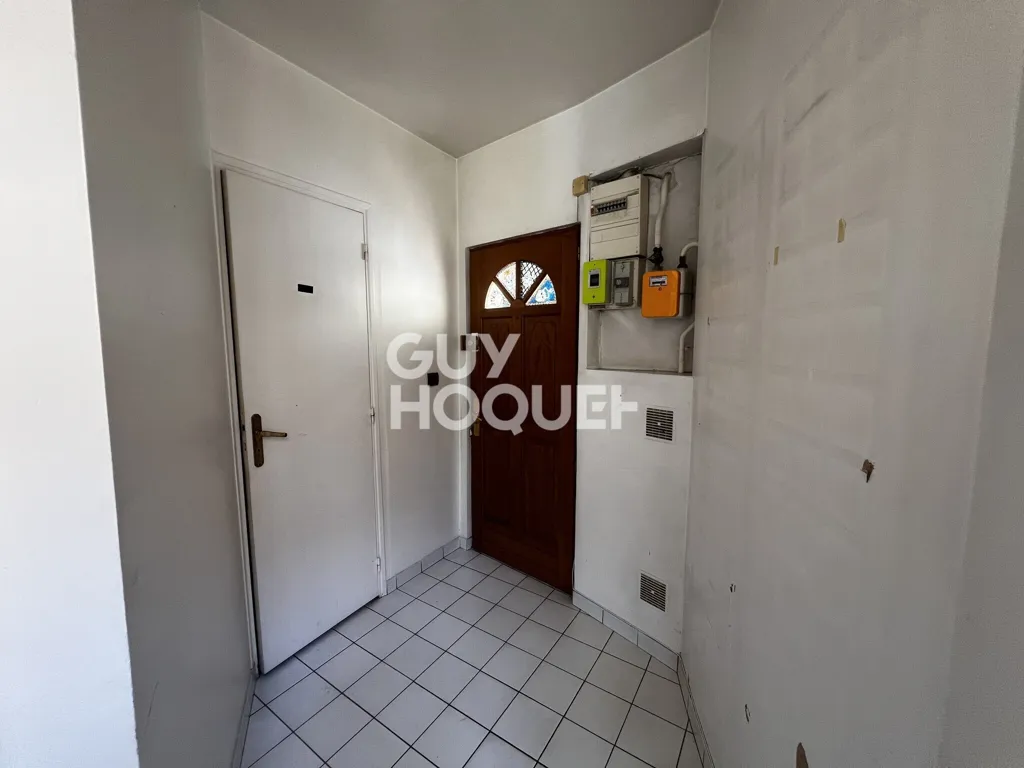 Ingresso - Traversant Flat with Triple Exposure in Lyon 4