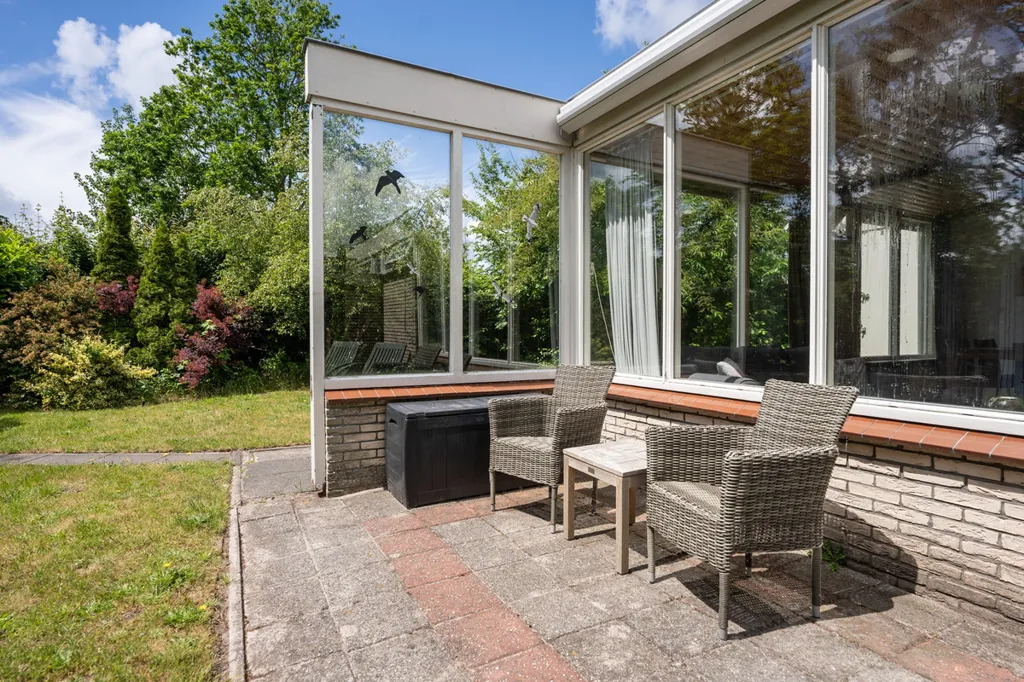 Terrazza - Gabled Bungalow with Garden in De Koog