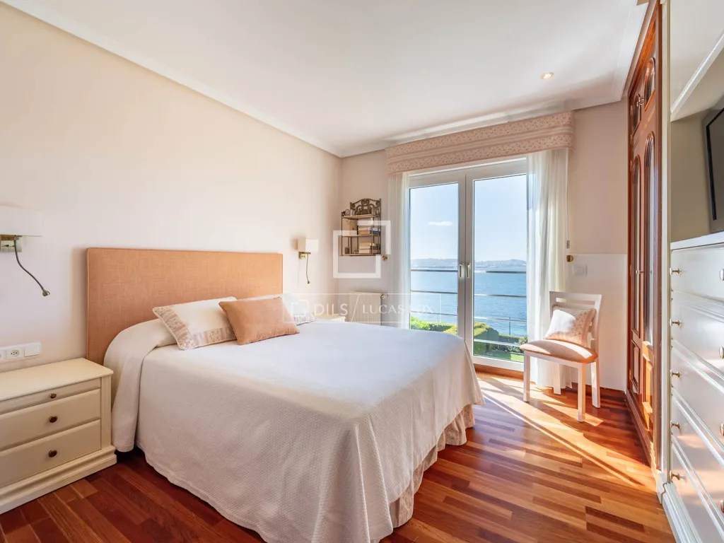 Chambres - Terraced Villa with Sea Views in Lians, A Coruña