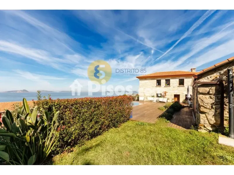 Jardin - Chalet with Sea Views in Prado, Nigrán