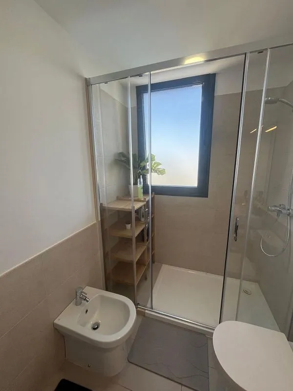 Vannitoad - 3-Bedroom Apartment with Pool in Montequinto