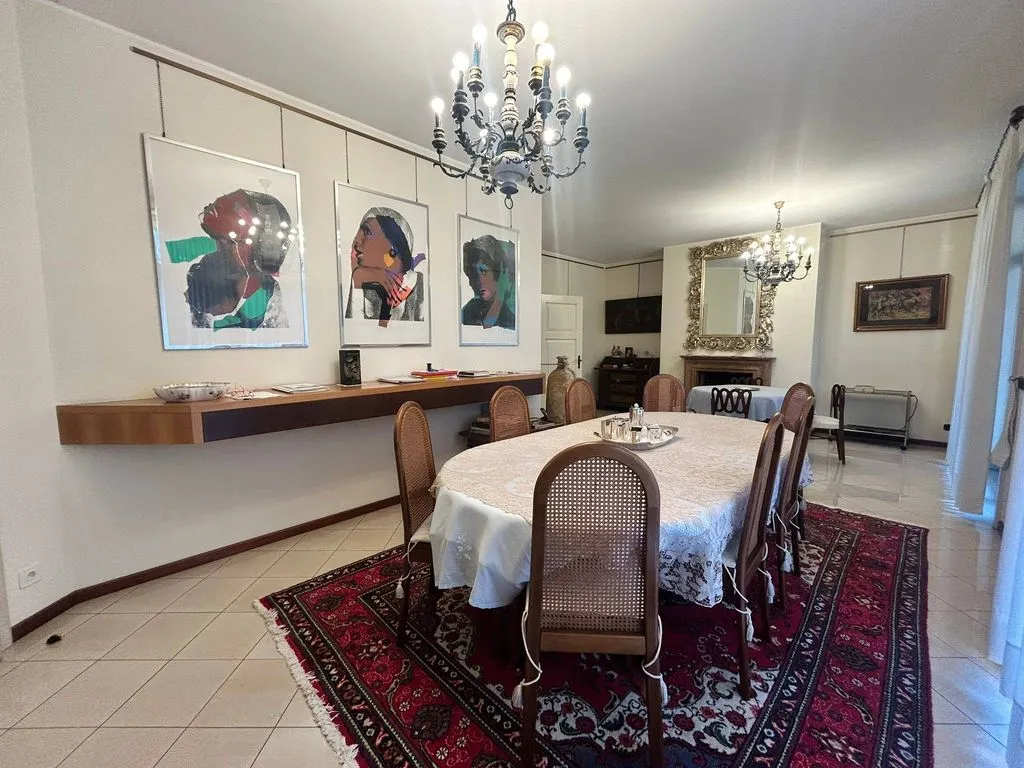 Salle à manger - Luxury Villa with Private Garden in Como