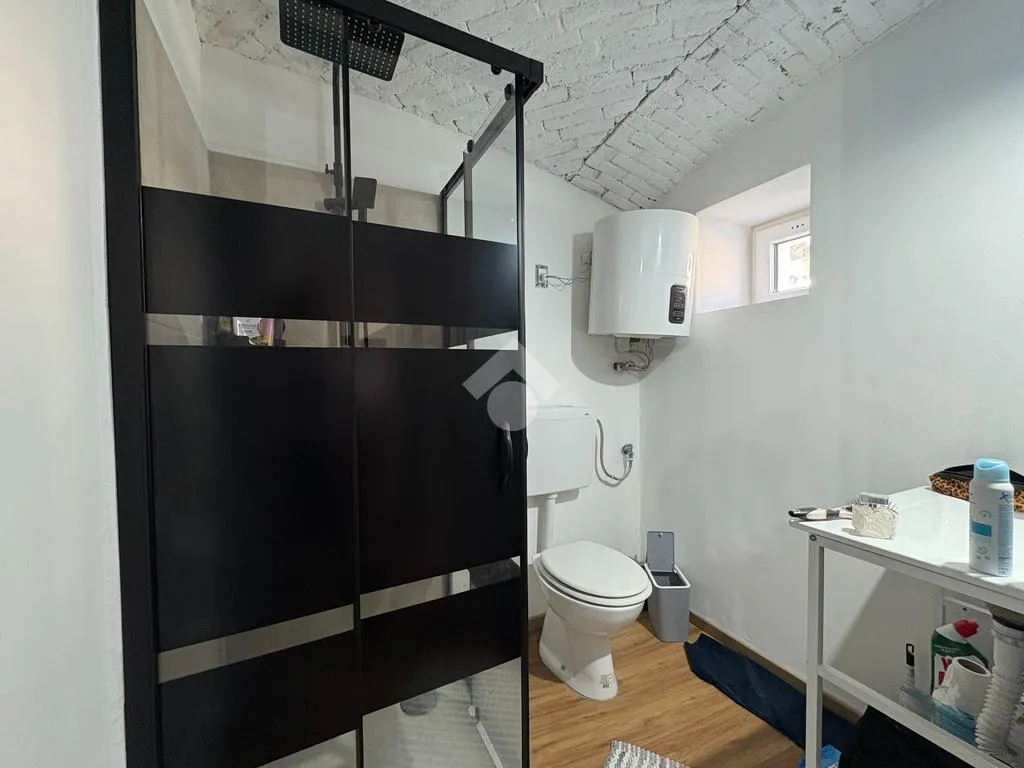 Vannitoad - Semi-Independent House with Private Courtyard in Caravino