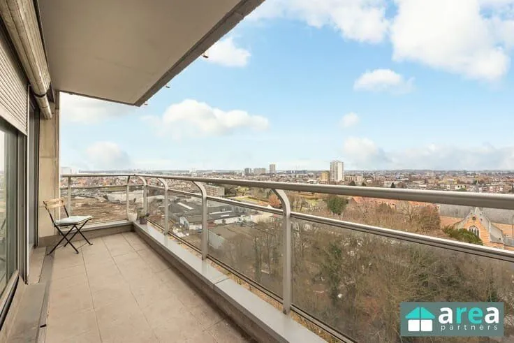 Balcone - Apartment with Canal View in Deurne, Antwerp