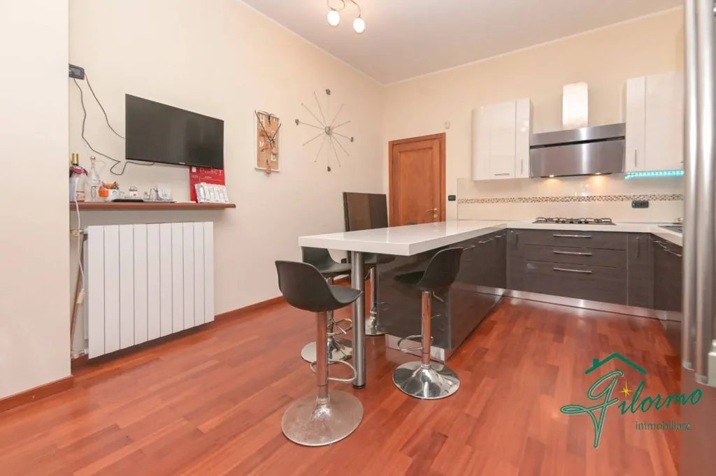 Cuisine - Rustic Villa with Terraces in Pino Torinese