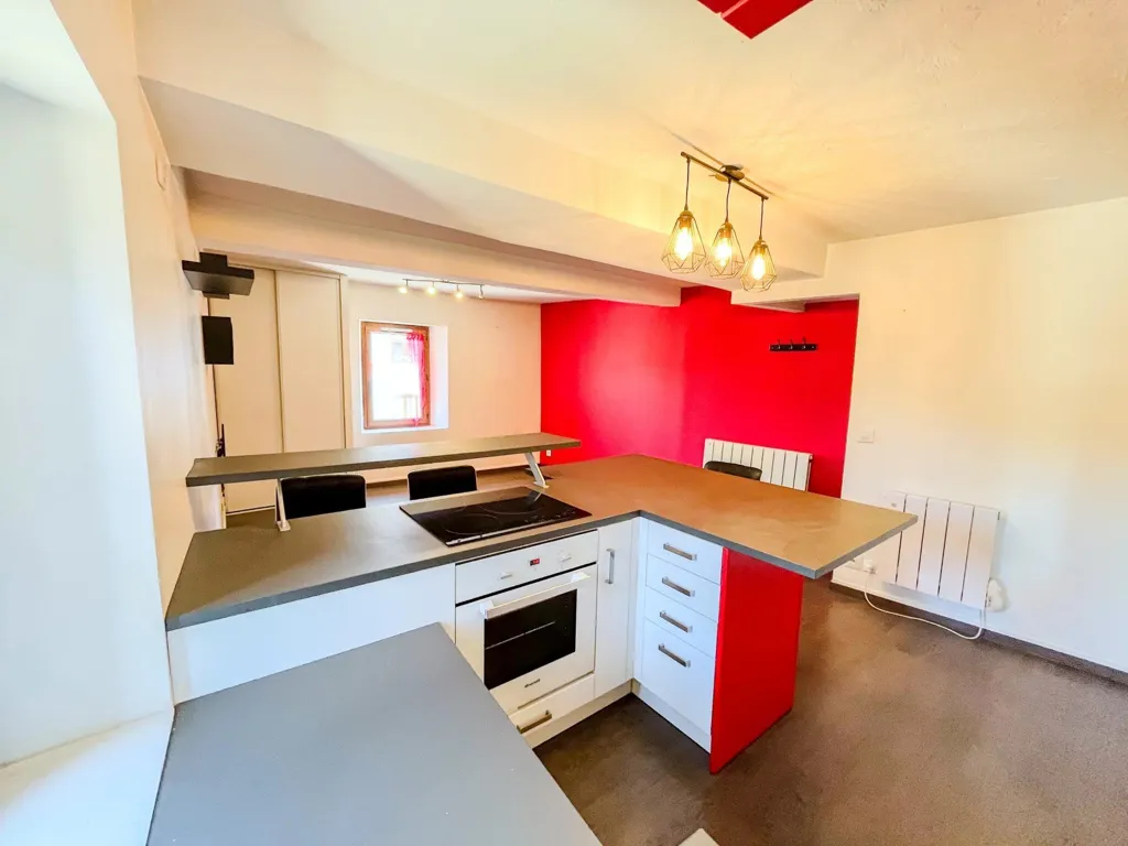 Köök - Bright 2-Bed Flat in Renage