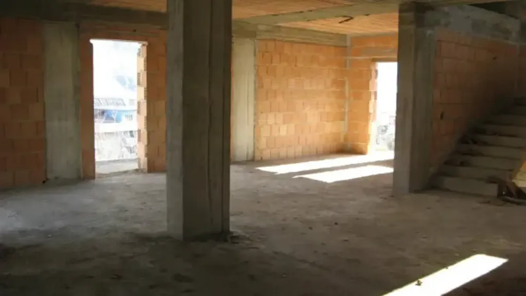 Toad - Under Construction Villa with Garden in Mendicino