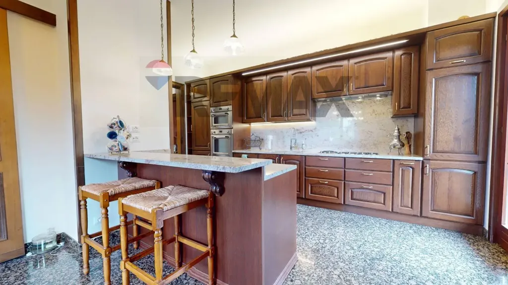 Cuisine - Prestigious Villa with Terrace in Caldogno