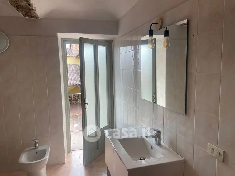 Salles de bain - Fully Furnished Apartment with Balconies in Piea