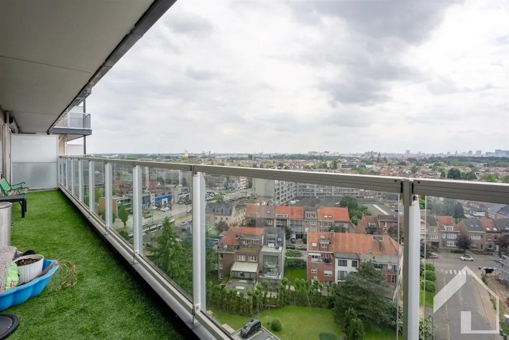 Balcon - Appartement Lumineux avec Terrasse à Antwerpen