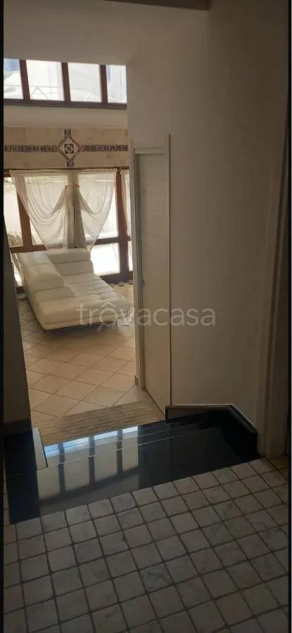 Séjour - Independent Villa with Dual Access in Parete