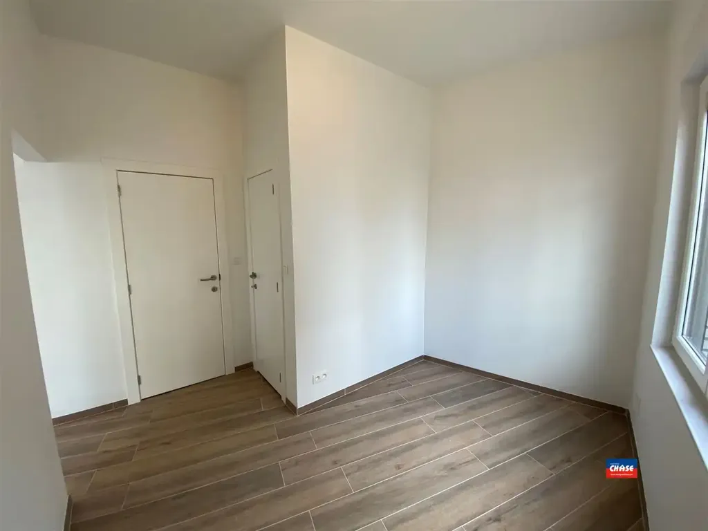 other_room