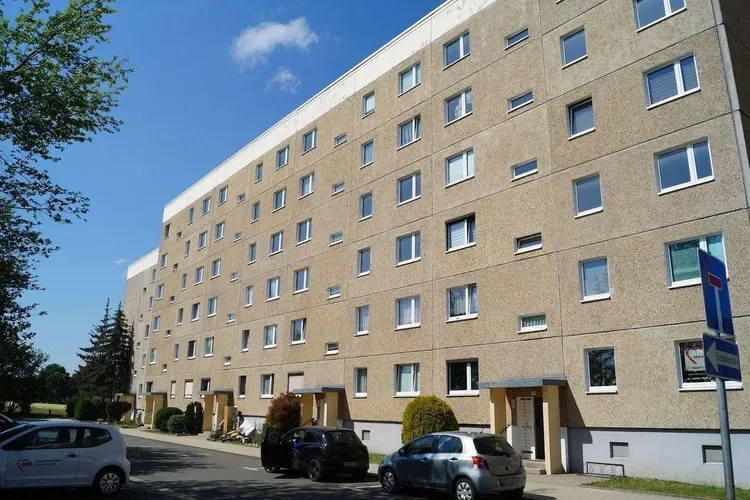 Apartment with Garden View in Urban Area