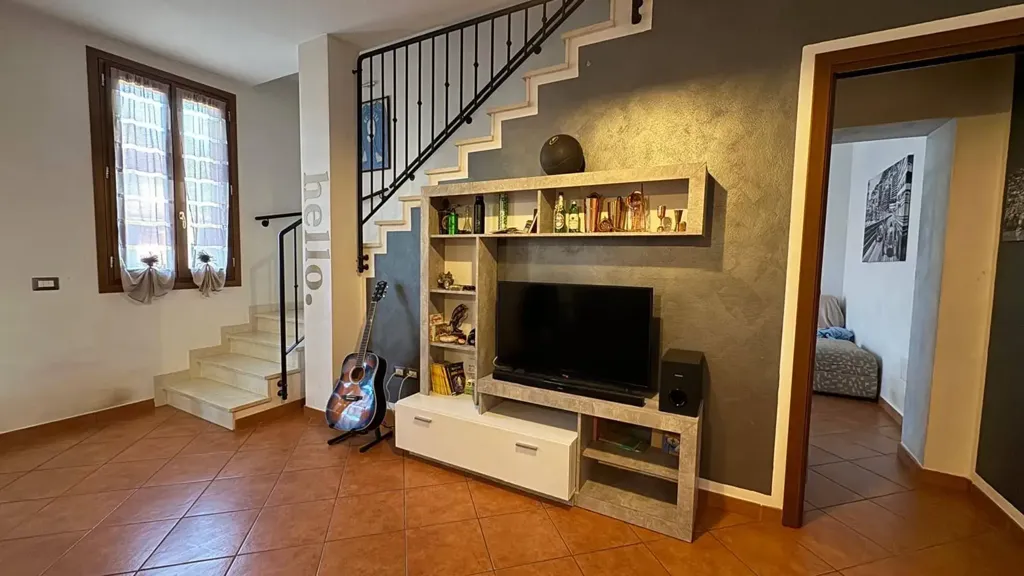 Séjour - Modern Maisonette with Balcony in San Possidonio