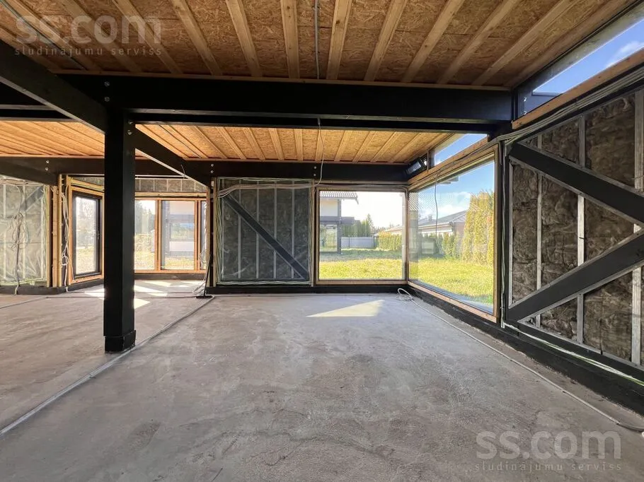 Rooms - Energy-Efficient Apartment with Garden in Mārupe