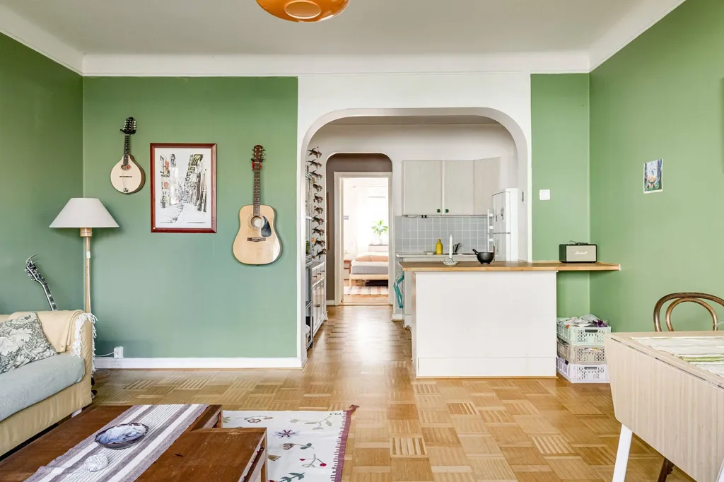 Soggiorno - Open-Plan 2-Bedroom with 1930s Charm in Malmö