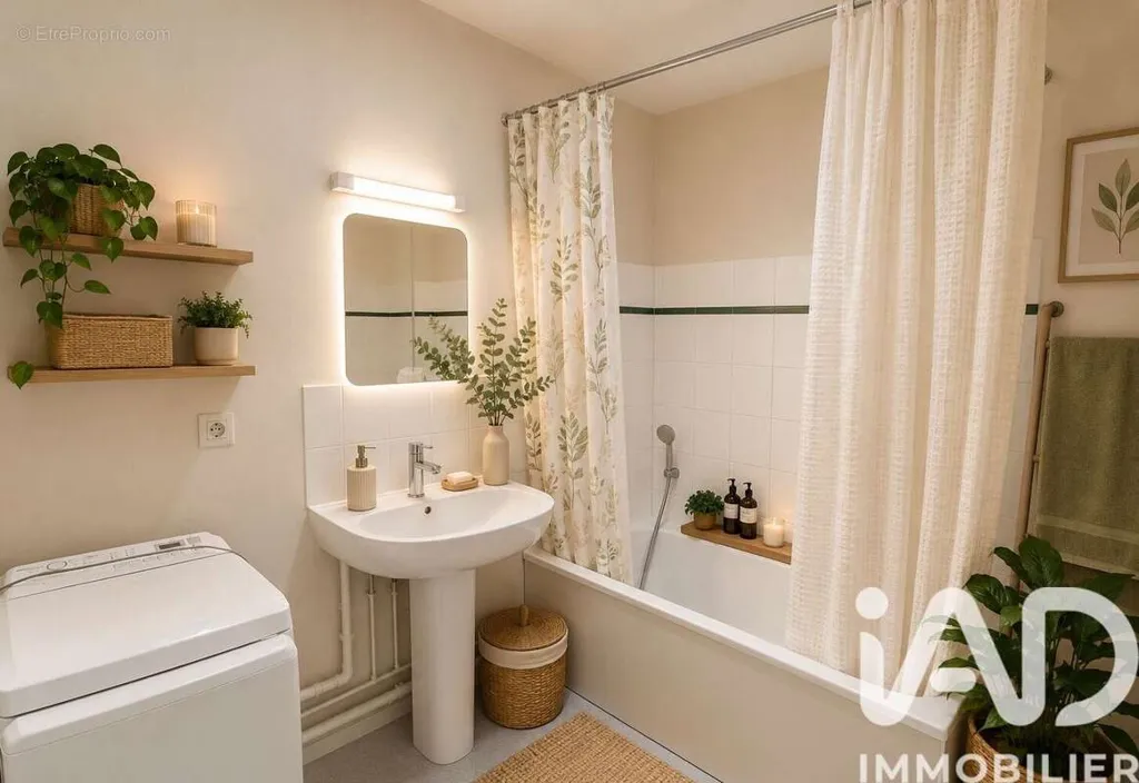 Salles de bain - Appartement avec Balcon et Parking à Valenciennes Centre