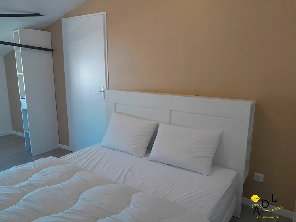 Magamistoad - Spacious Flat with Views in Aigrefeuille Sur Maine