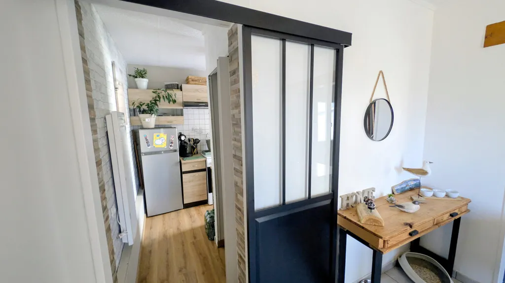 hallway_entrance