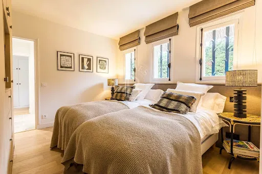 Bedrooms - Luxury Villa with Pool near Deauville