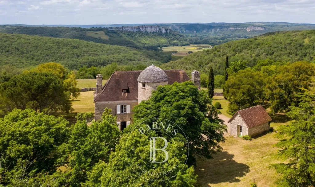 Õhuvaade - 19th-Century Manor with Panoramic View near Rocamadour
