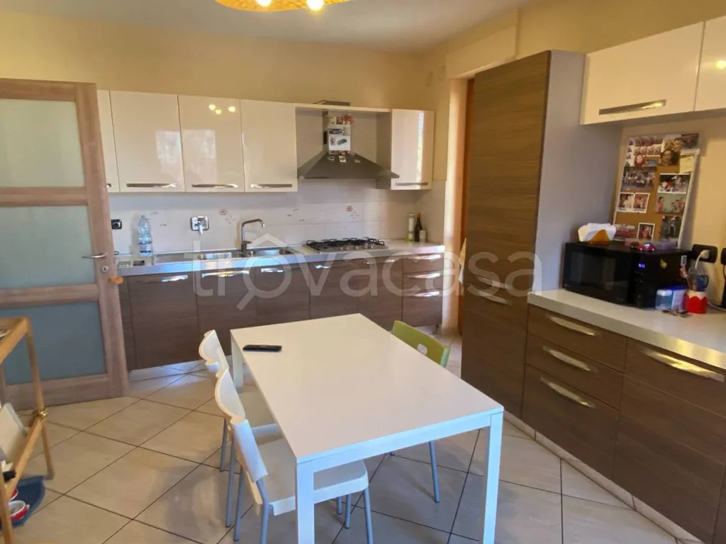 Köök - Large Apartment with Terraces in Savigliano