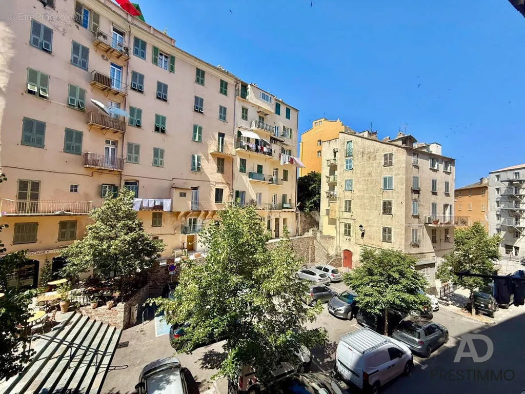 Rõdu - Studio with Historic Centre View in Bastia