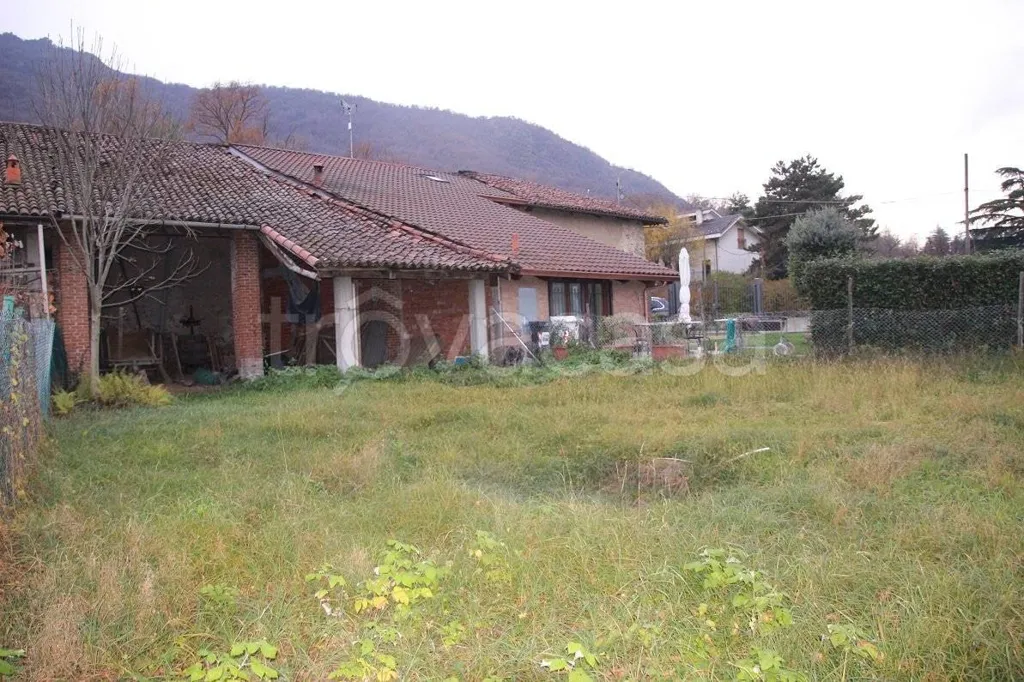 Jardin - Rustic Property with Garden in Trana