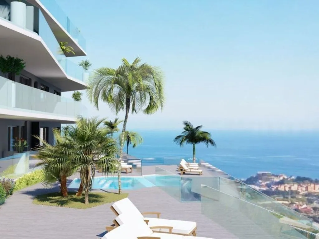 Bassein - Apartment with Pool and Terrace in Monterrey