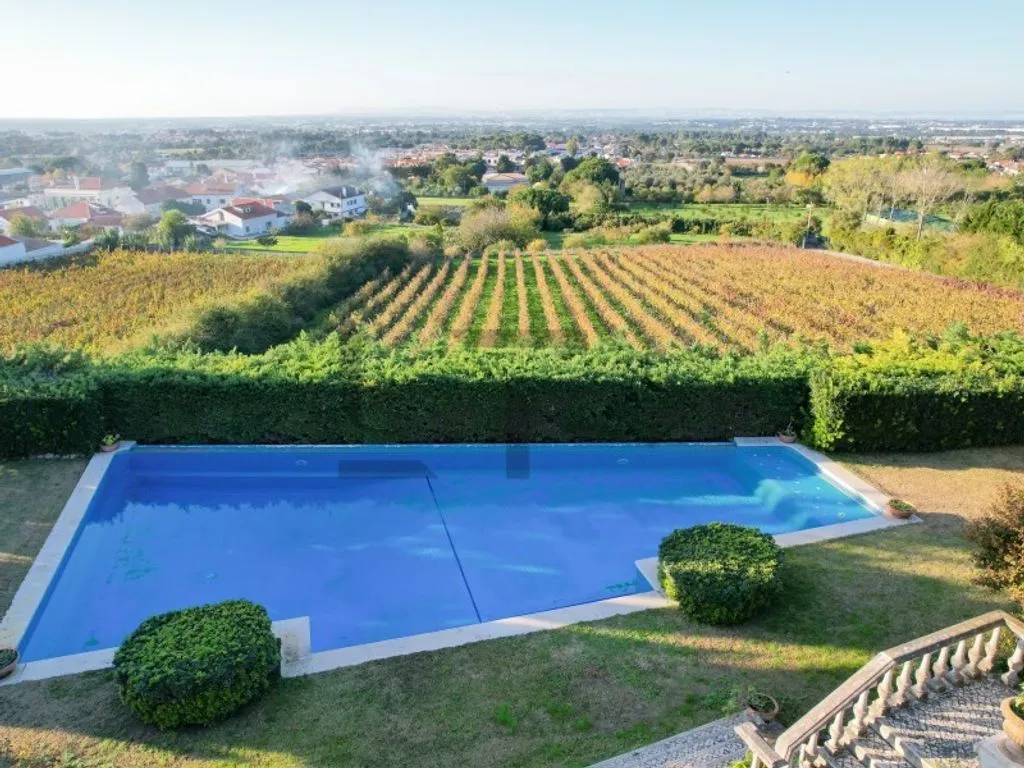 Vue aérienne - Farm with Pool and Vineyard in Azeitao