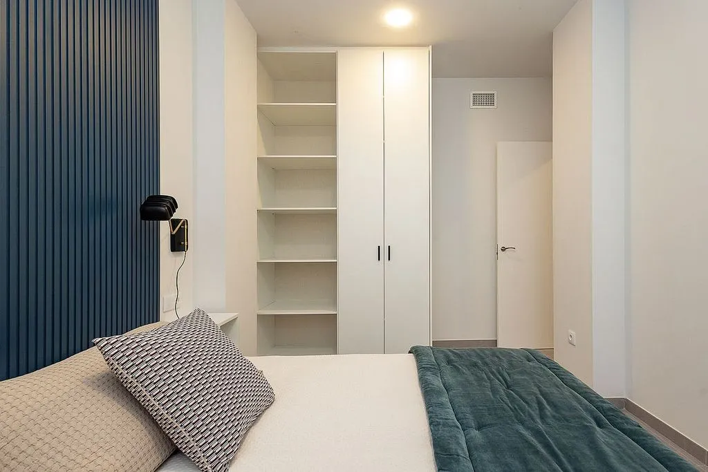 Bedrooms - Modern Flat with Balcony in Nou Moles, Valencia