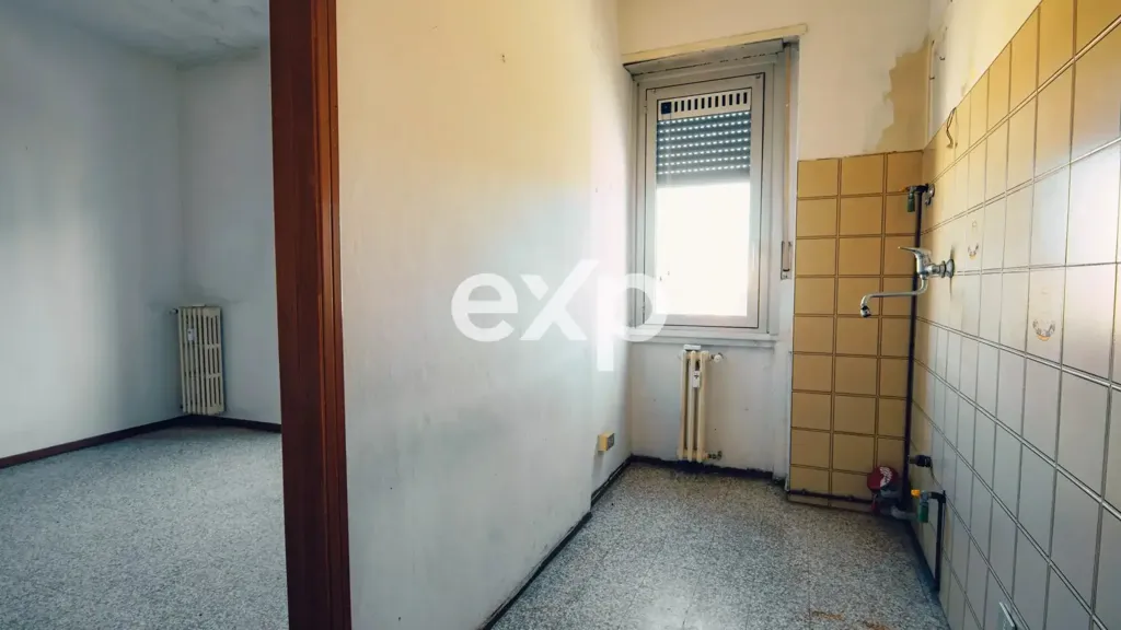 Salles de bain - Apartment with Balcony in Castellanza