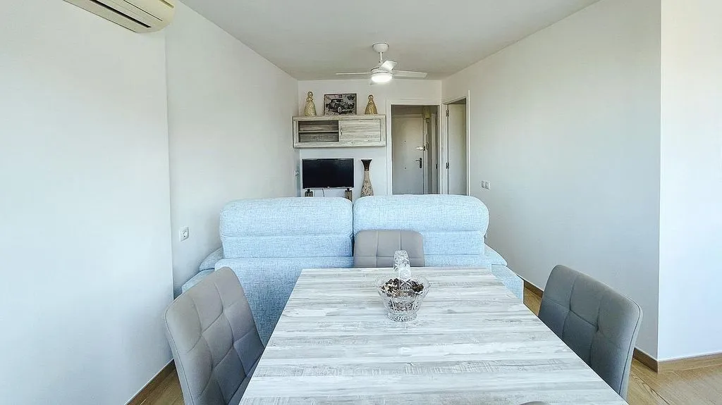 Söögituba - Apartment with Pool in Rincón de Loix