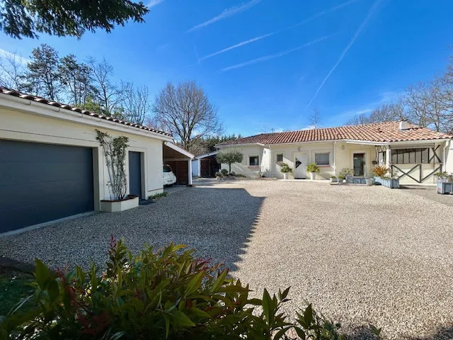 Maison 4 pièces à Saint-Étienne-de-Tulmont