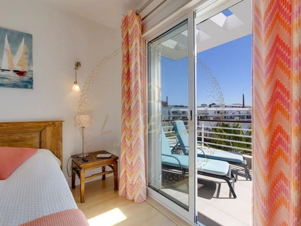 Magamistoad - Luxury Flat with Marina View in Lagos