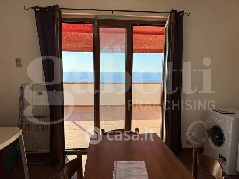 Salle à manger - Panoramic Bilocale with Sea View in Marmora, Messina