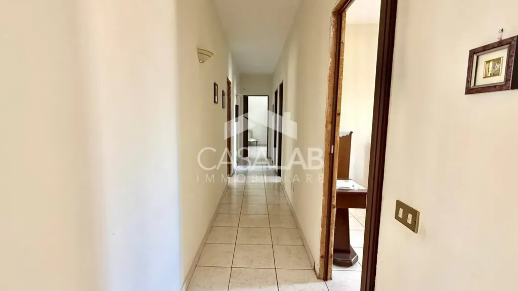 Esik - Apartment with Balcony in Palermo