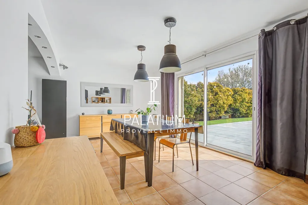Terrass - Traditional Villa with Pool in Marignane