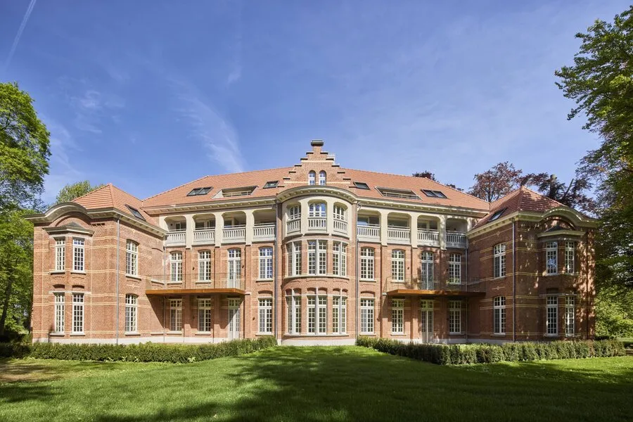 Esterno - Historic Park Apartment with Terrace in Sint Vincentius