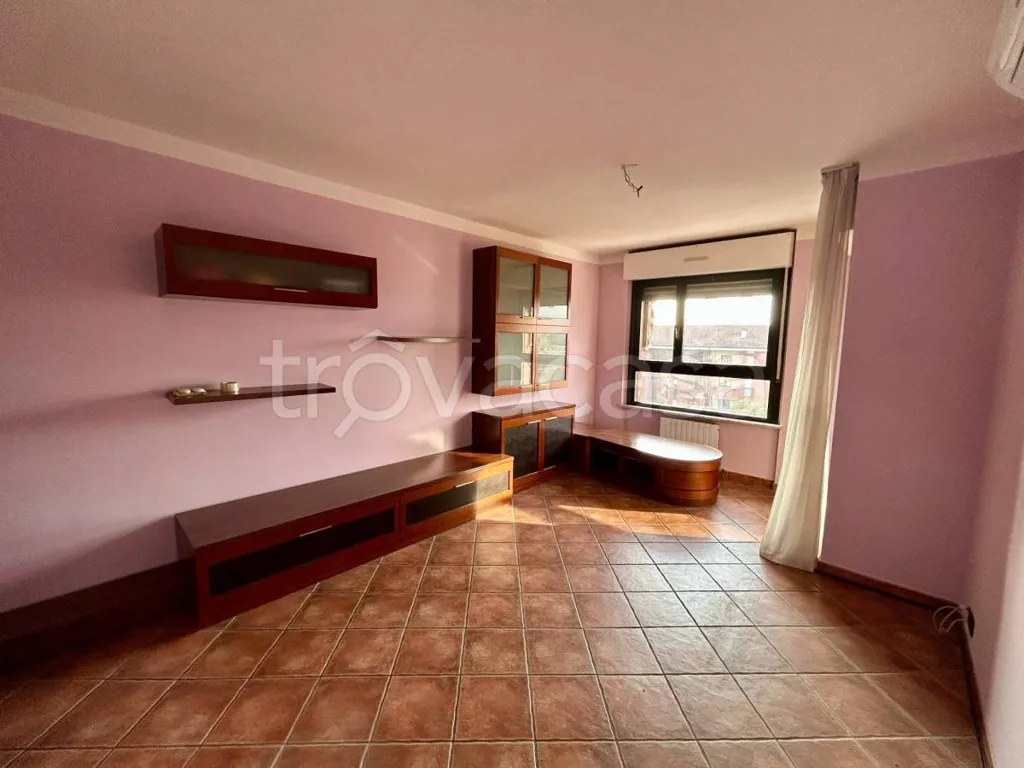 Séjour - Bright Apartment with Balcony in Borgaro Torinese