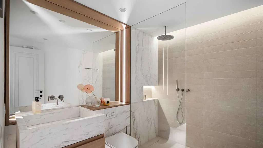 Bathrooms - Duplex Penthouse with Sea View in Marbella