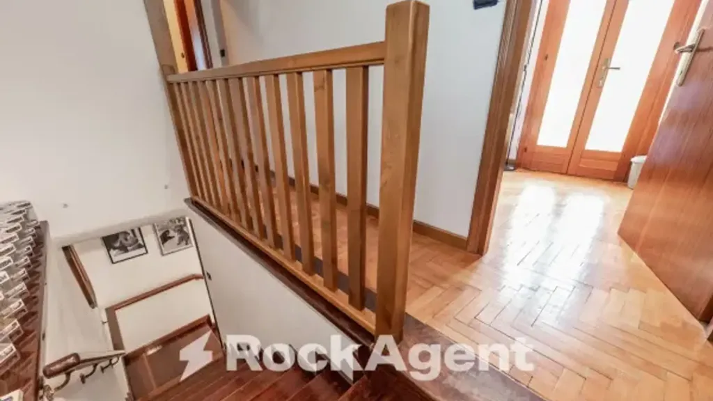 Rooms - Detached Villa with Garden in Abano Terme
