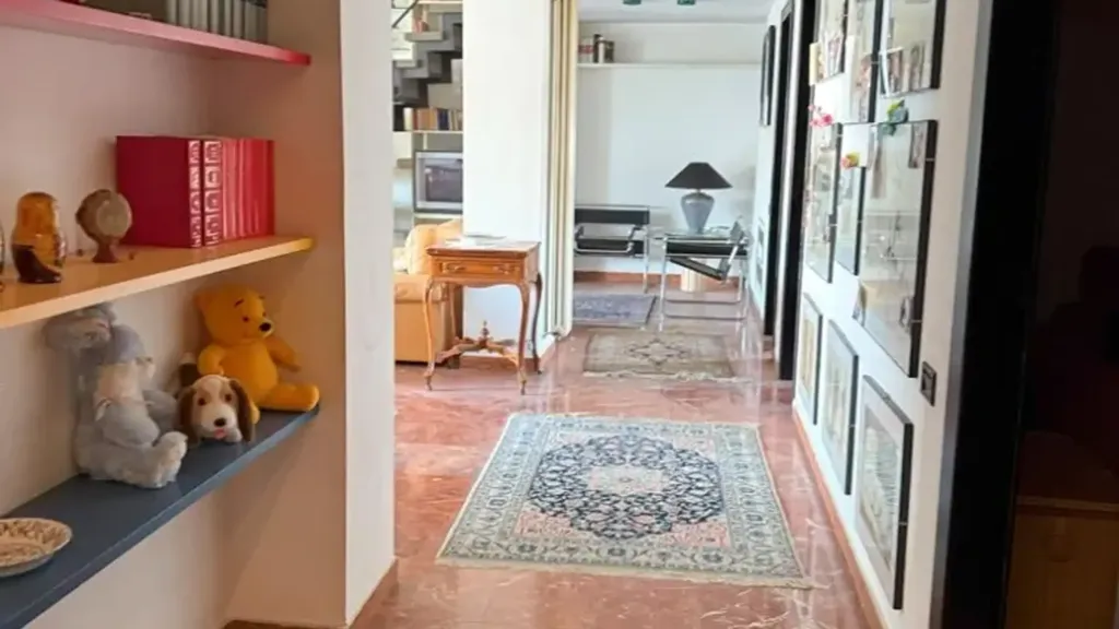 Entrée - Duplex Apartment with Balcony and Terrace in Rende