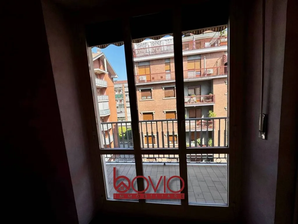 Balcon - Apartment with Balcony in Barriera Milano, Turin