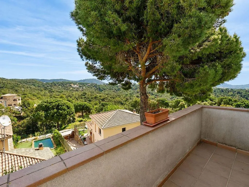 Terrasse - Chalet with Terrace in Mas Mora, Sant Daniel