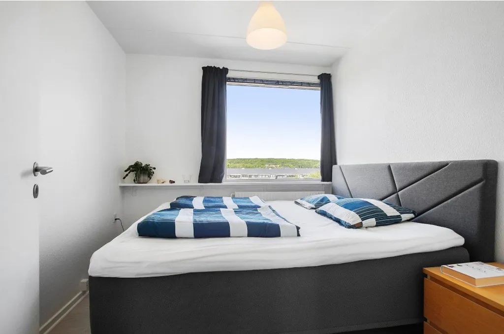 Magamistoad - Condo with South-Facing Balcony in Hasseris