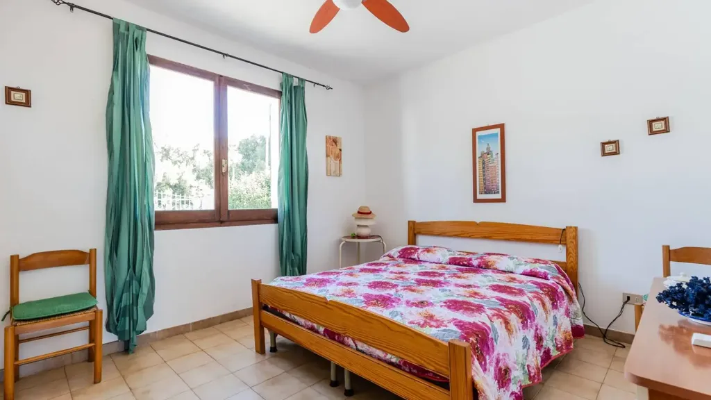 6-room house in IT