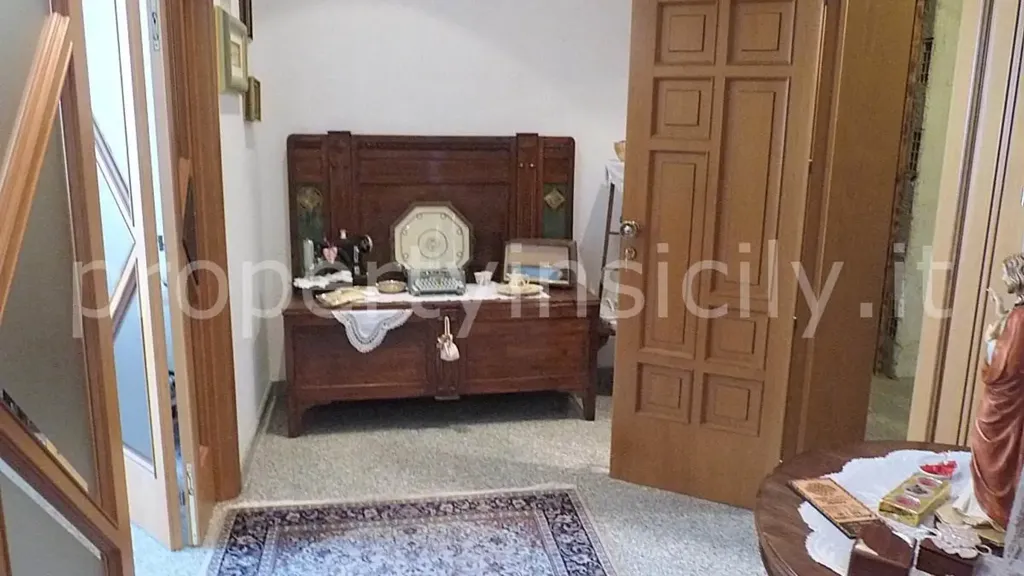 Esik - Terraced House with Panoramic Terrace in Cassibile